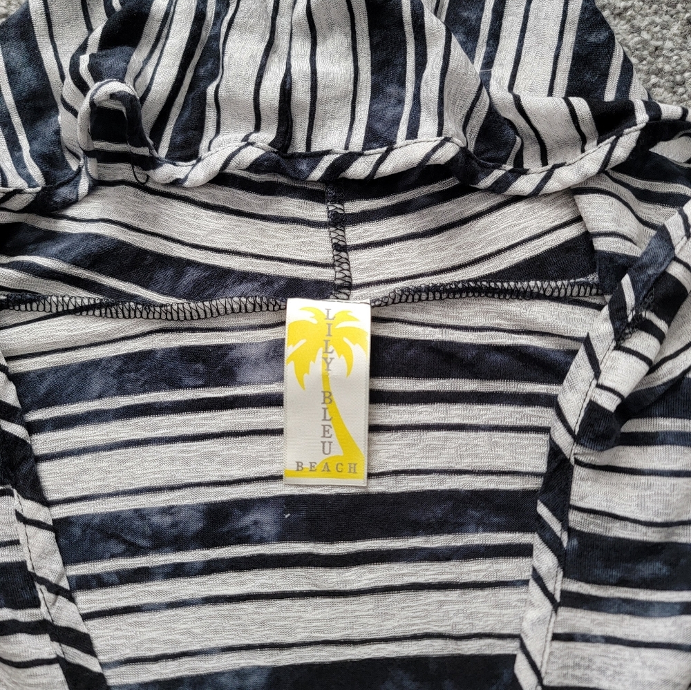 EUC! Navy Striped Hooded Cover Up - Picture 6 of 8